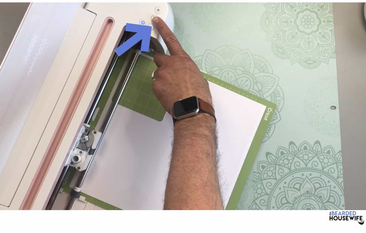 Easel Sticky Note Holders for Teachers - The Bearded Housewife