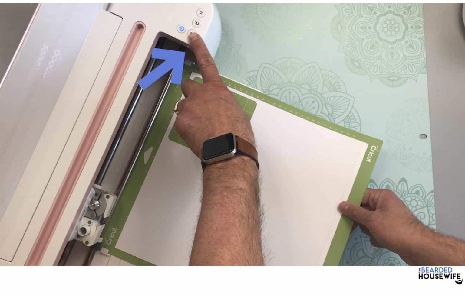 Easel Sticky Note Holders for Teachers - The Bearded Housewife