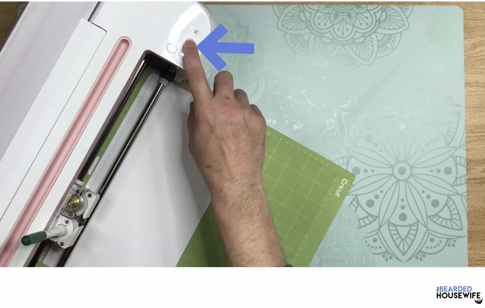 to begin the cut, press the flashing "C" button