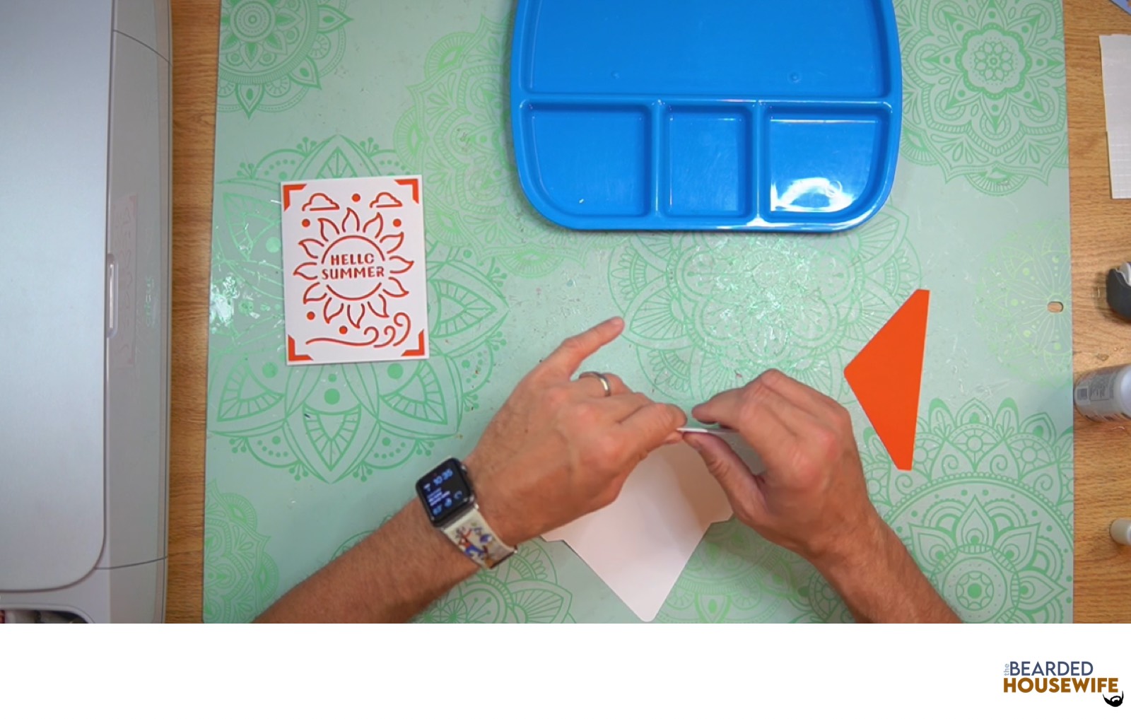 fold the envelope along the score lines