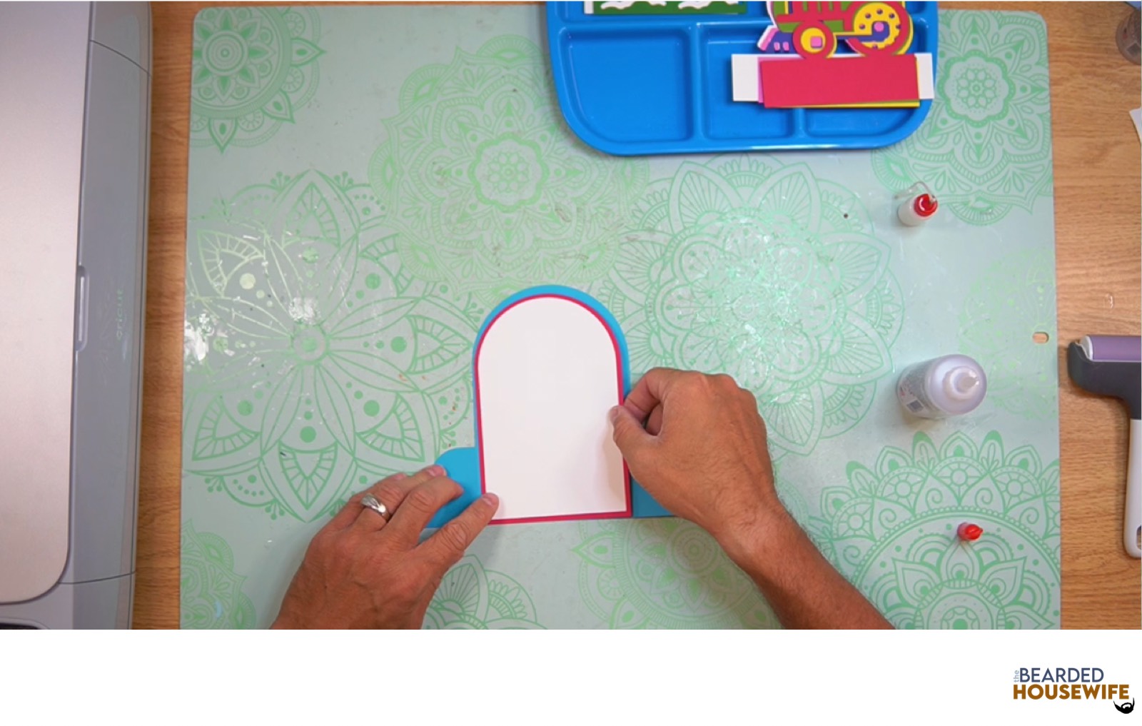 attach the messaging panel to the back of the card