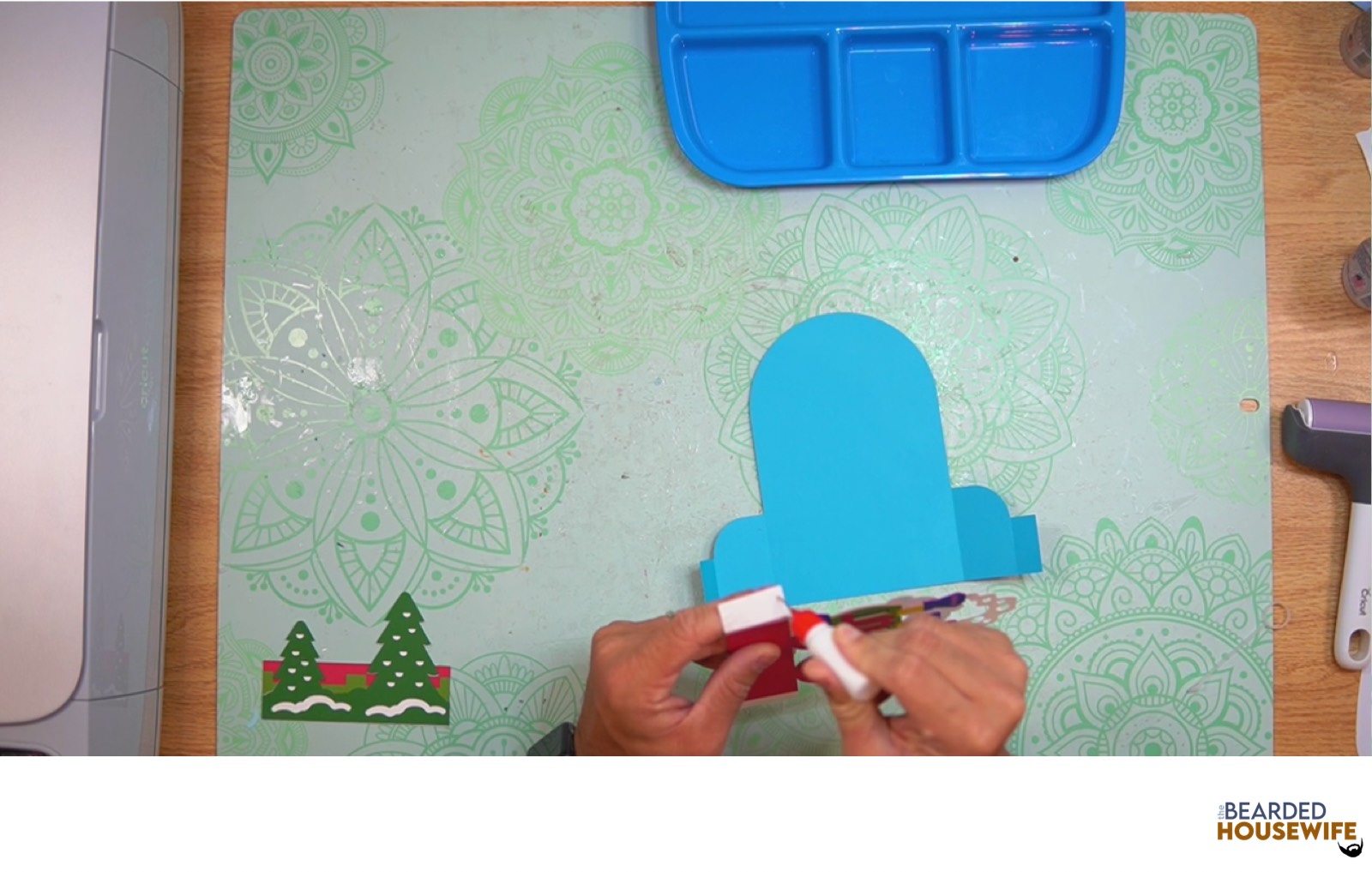 add glue to the left tab