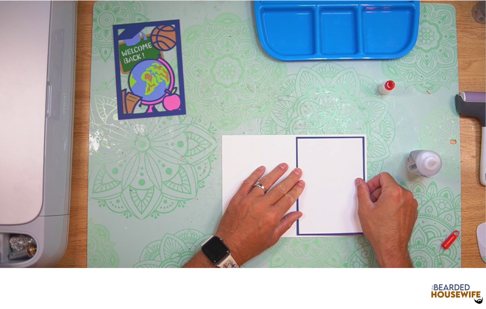 attach the messaging panel