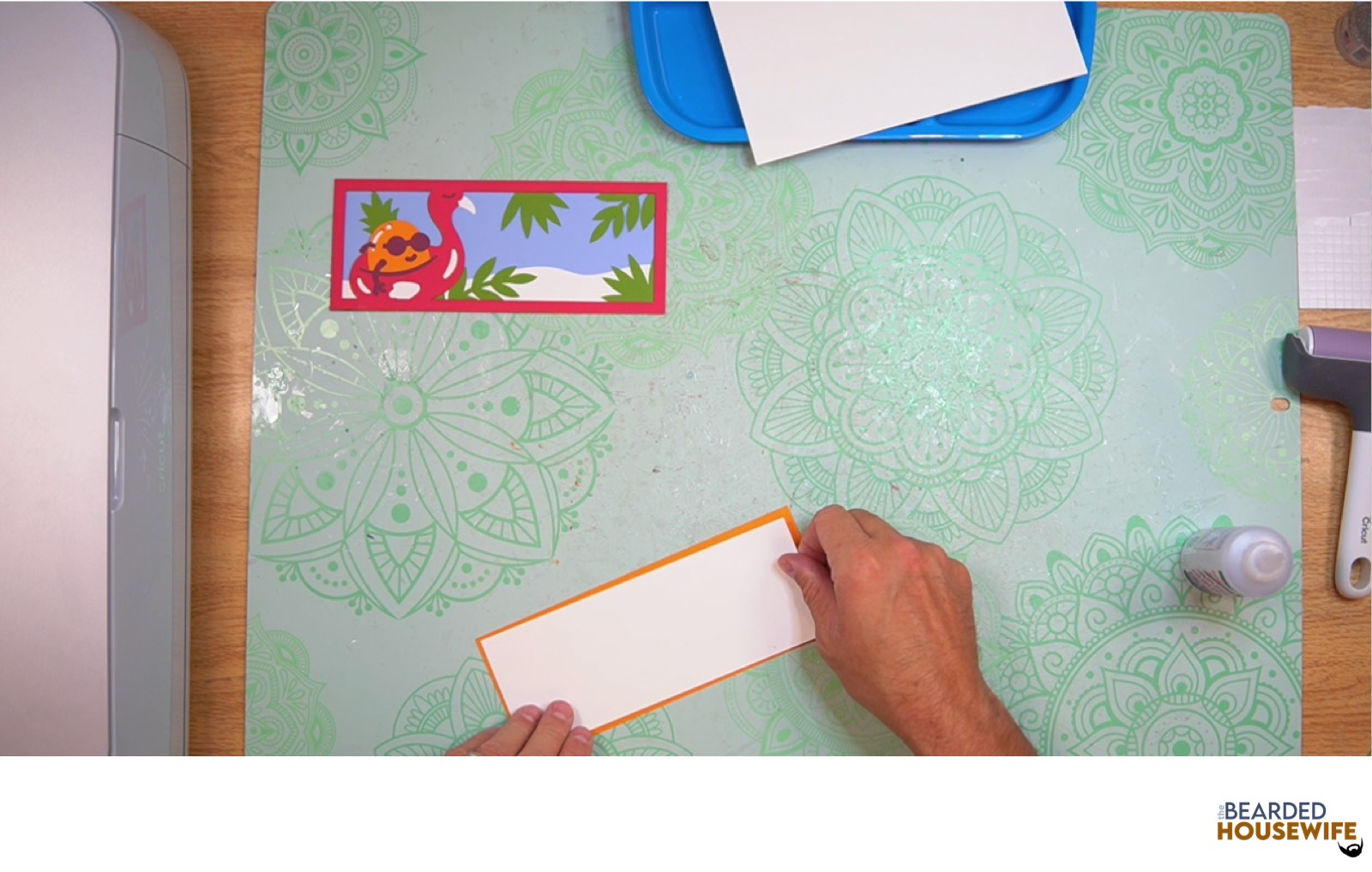 layer the messaging panel