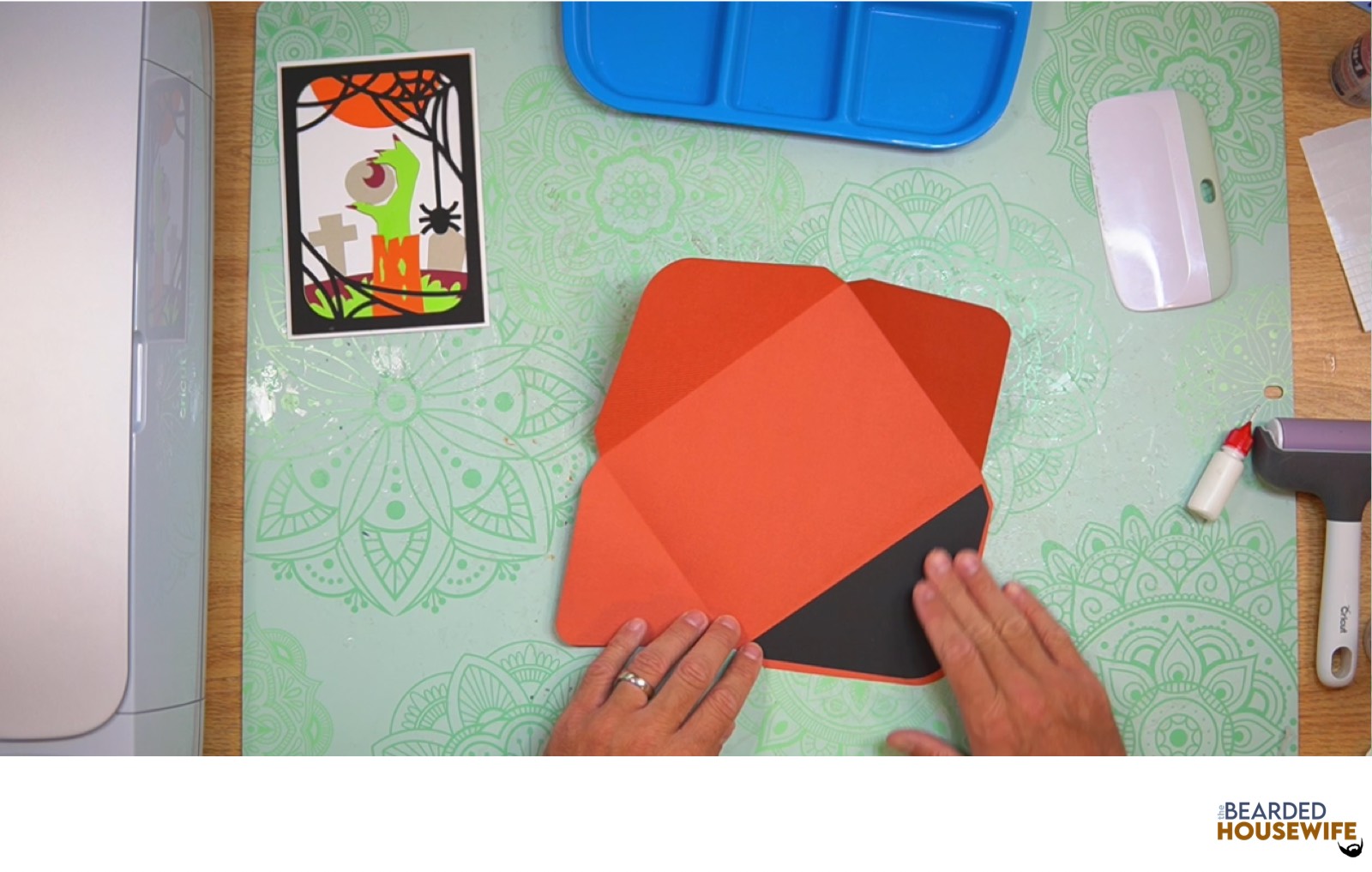 add the inlay over the envelope