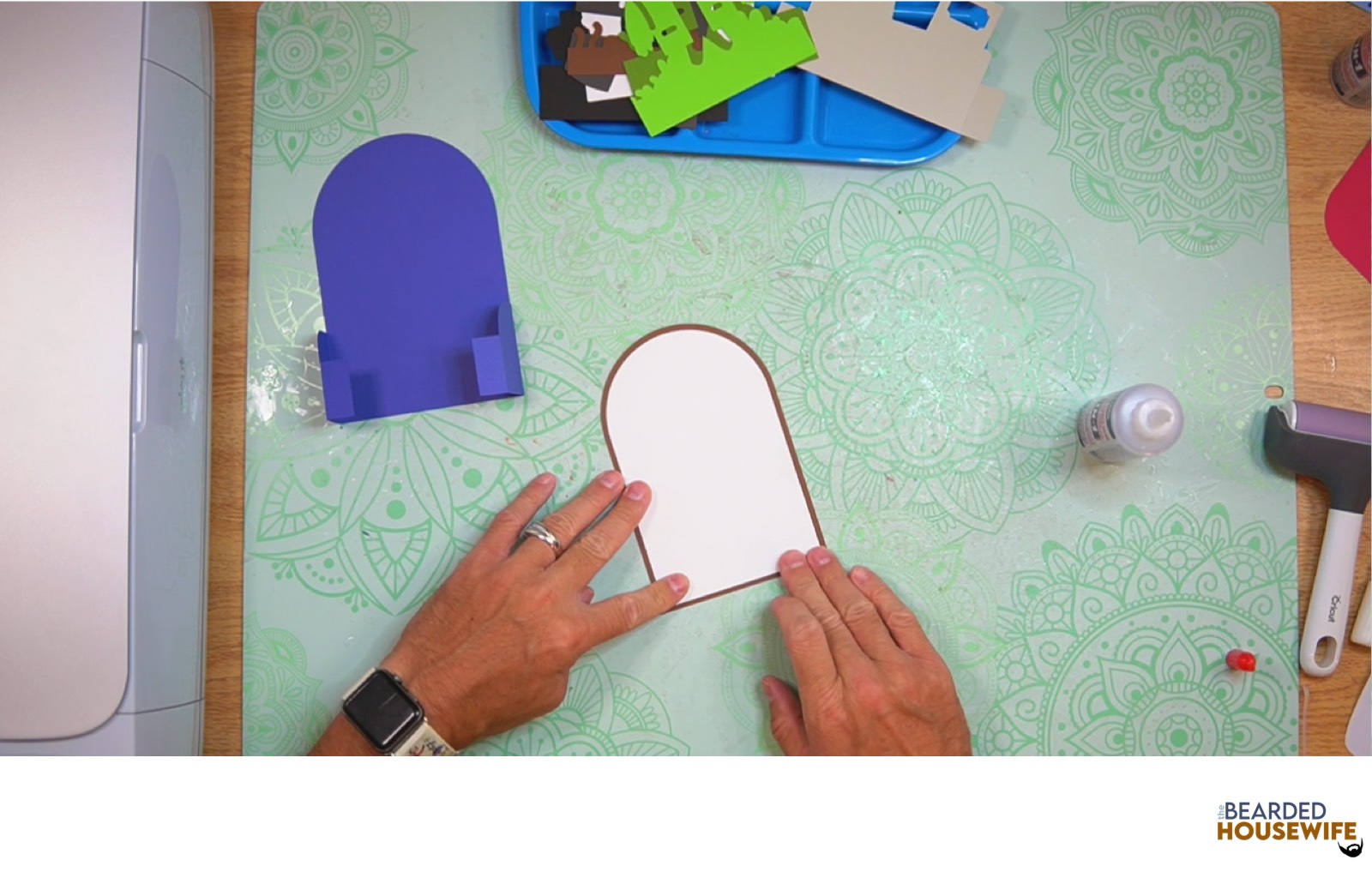 layer the messaging panel