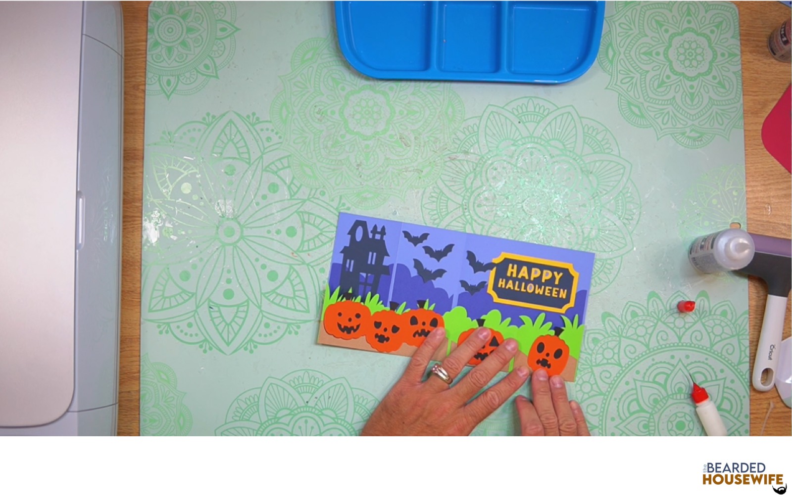 attach the band to the right side of the card