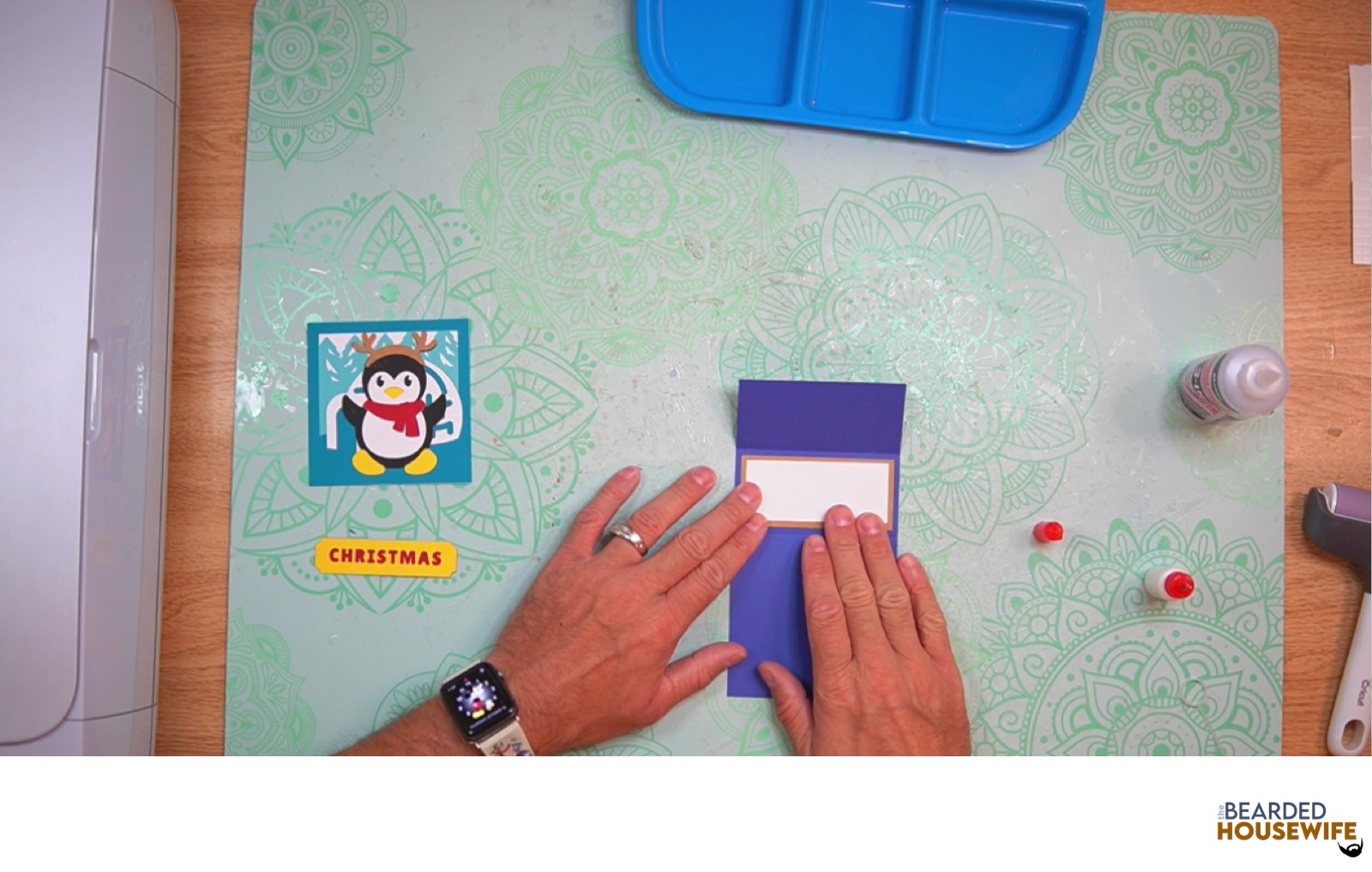 attach the messaging panel