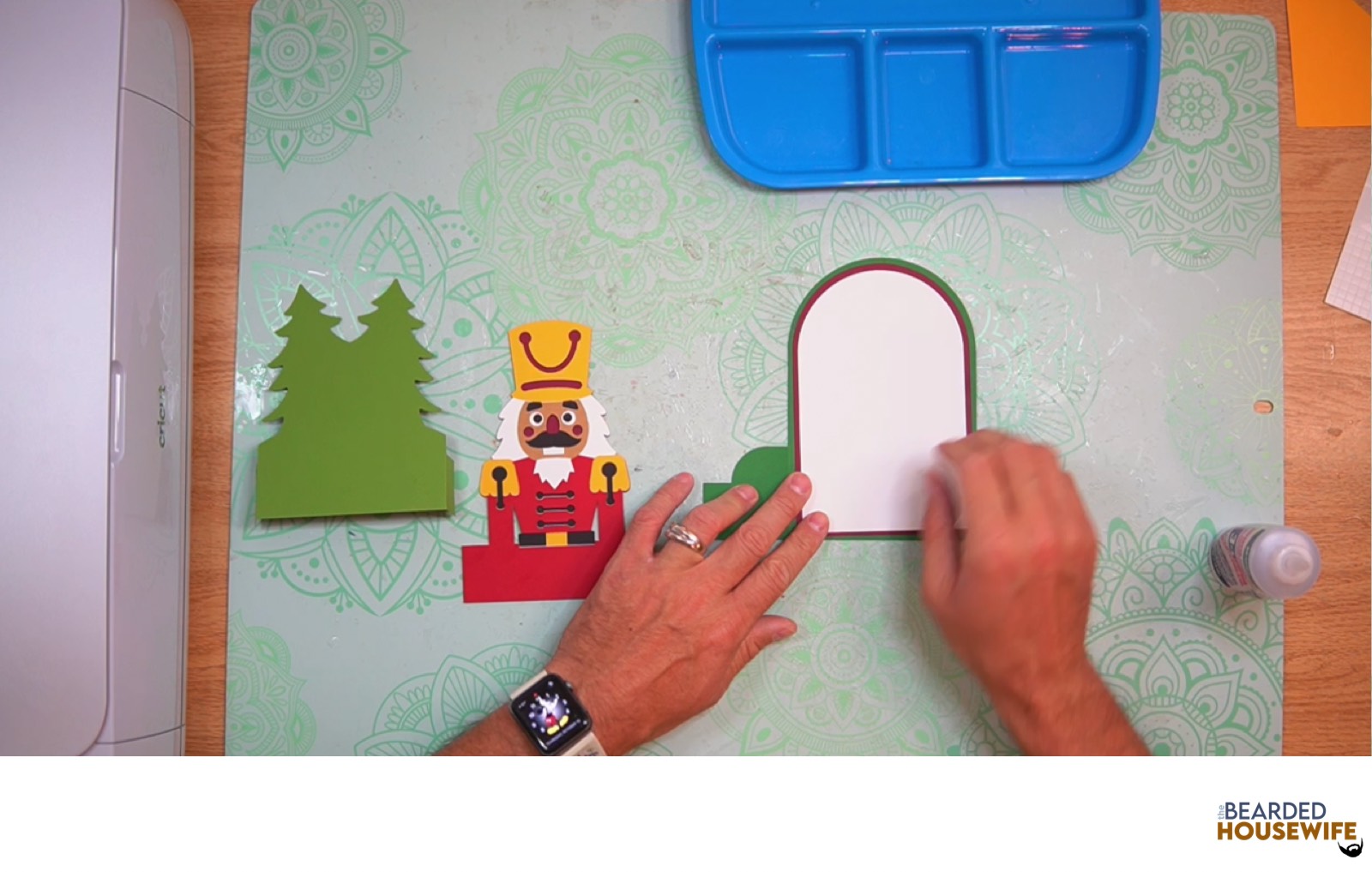 attach the messaging panel to the back of the card