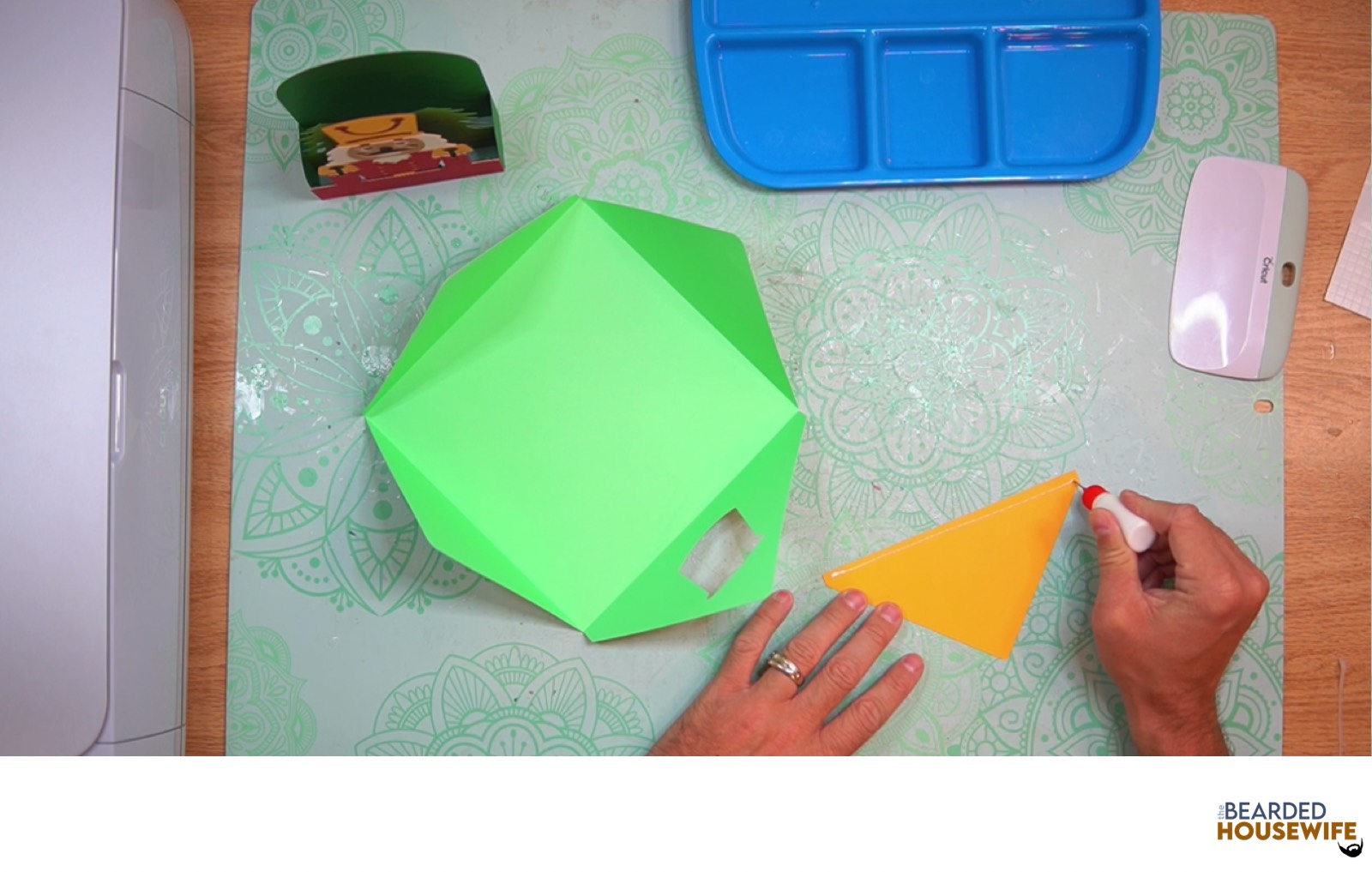 add glue to the outer edge of the inlay panel