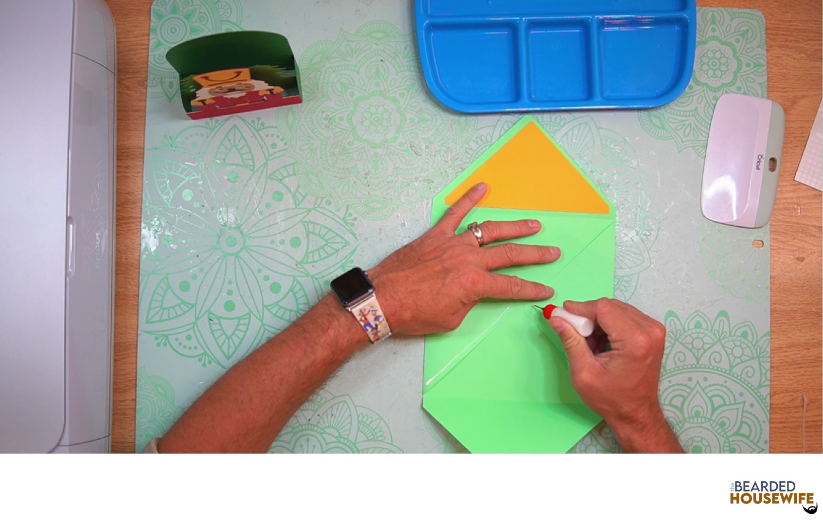 add glue to the bottom of the side flaps