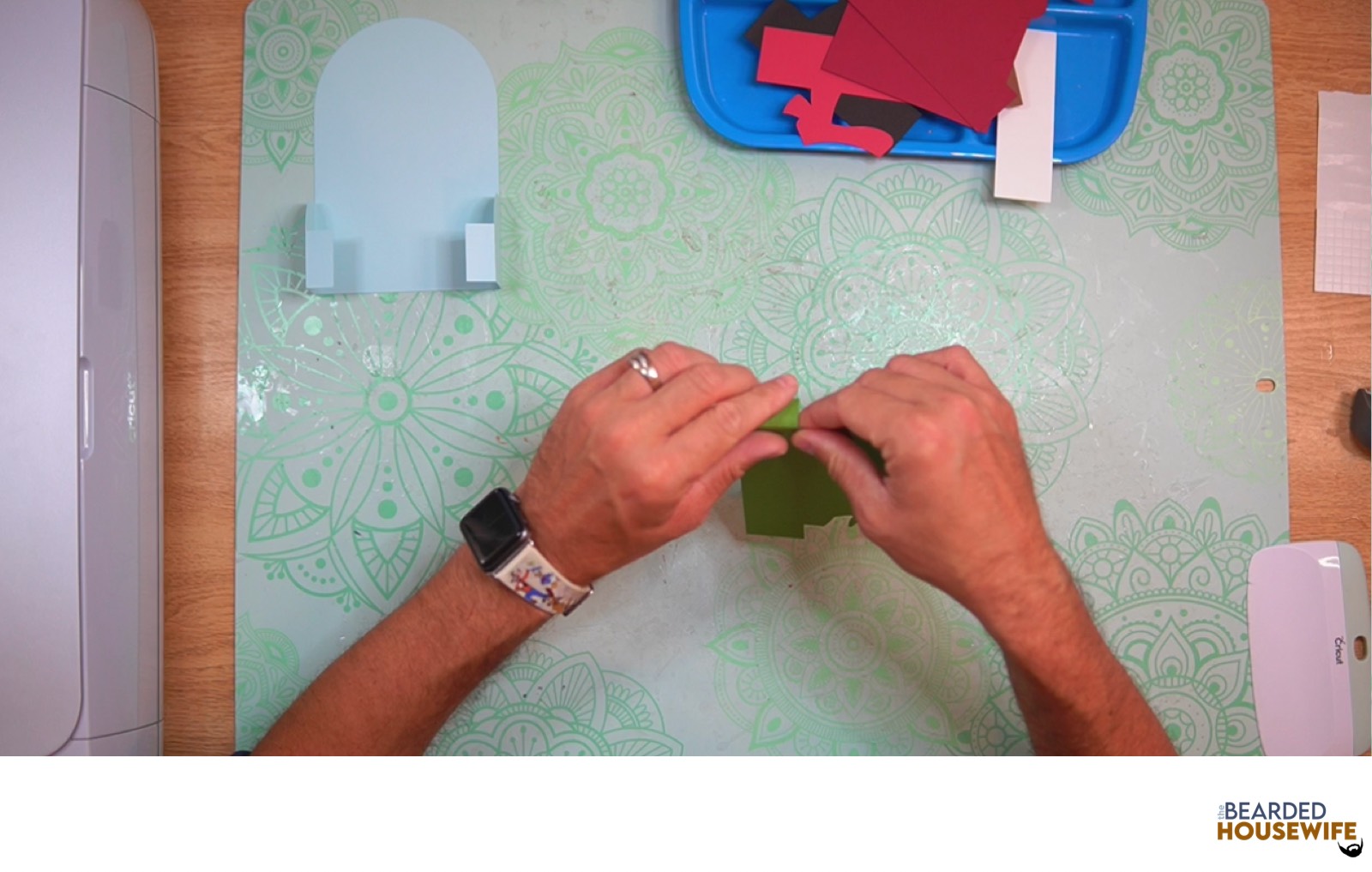 fold the inside tab piece