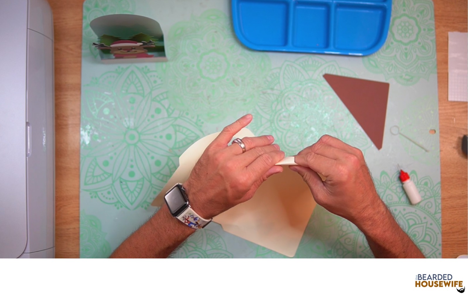 fold the envelope along the score lines