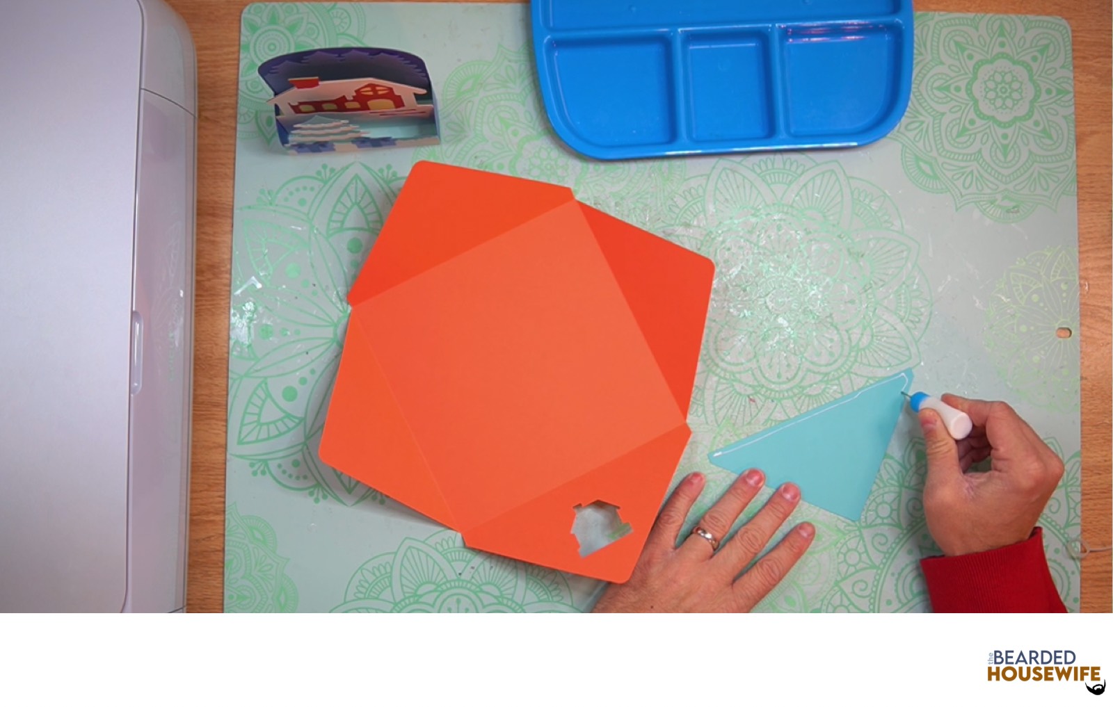 add glue to the outer edge of the inlay panel