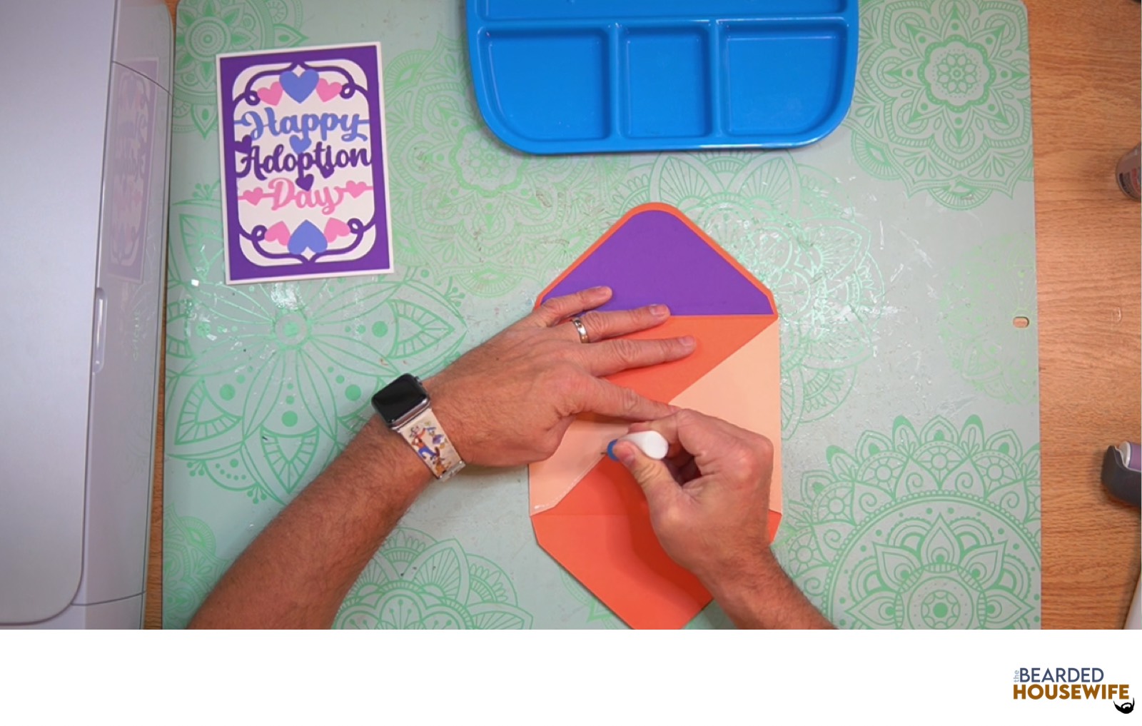 add glue to the bottom of the side flaps