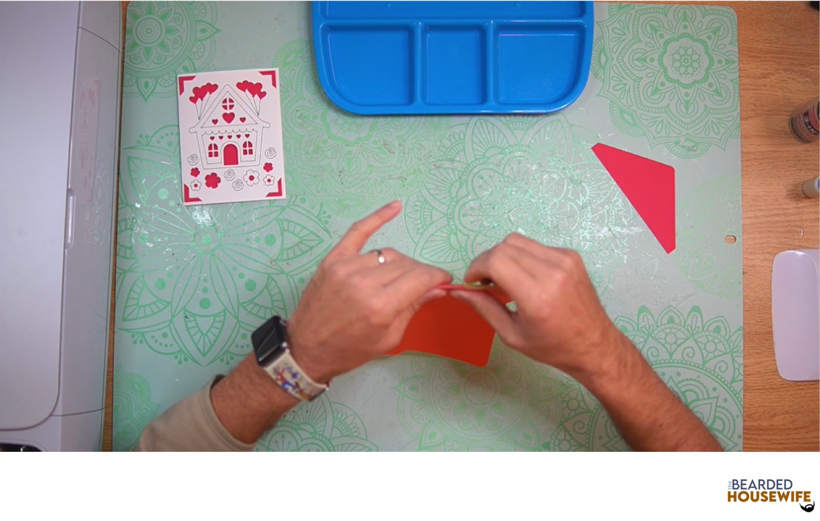 fold the envelope along the score lines