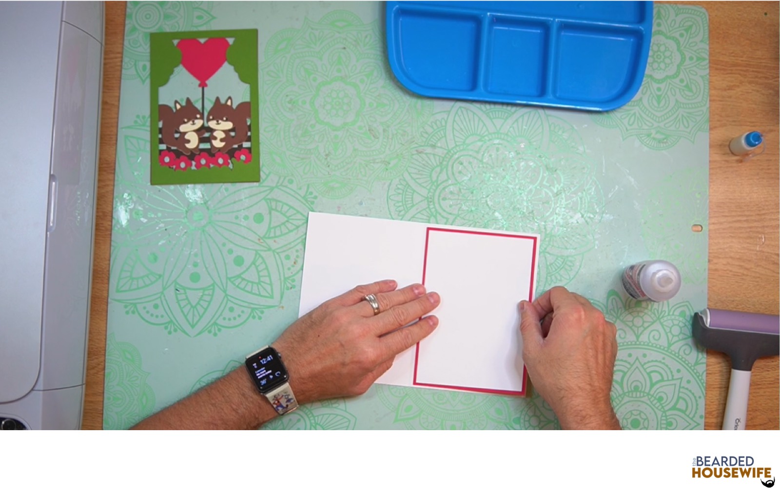 add messaging panel to the inside of the card