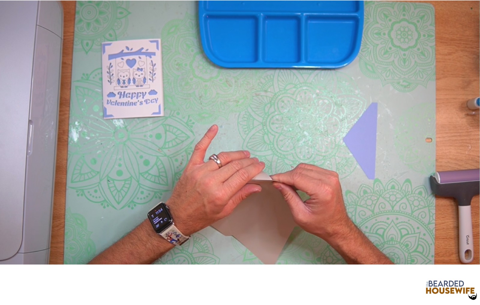 fold the envelope along the score lines