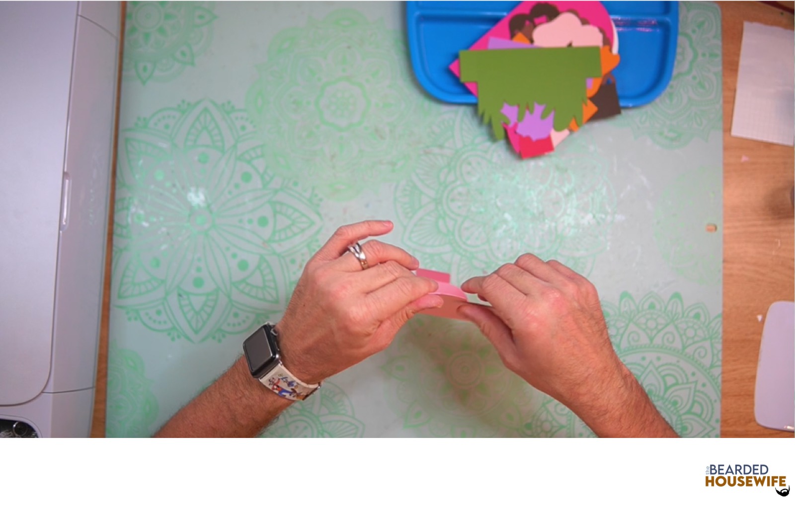 fold the outside box piece along the score lines