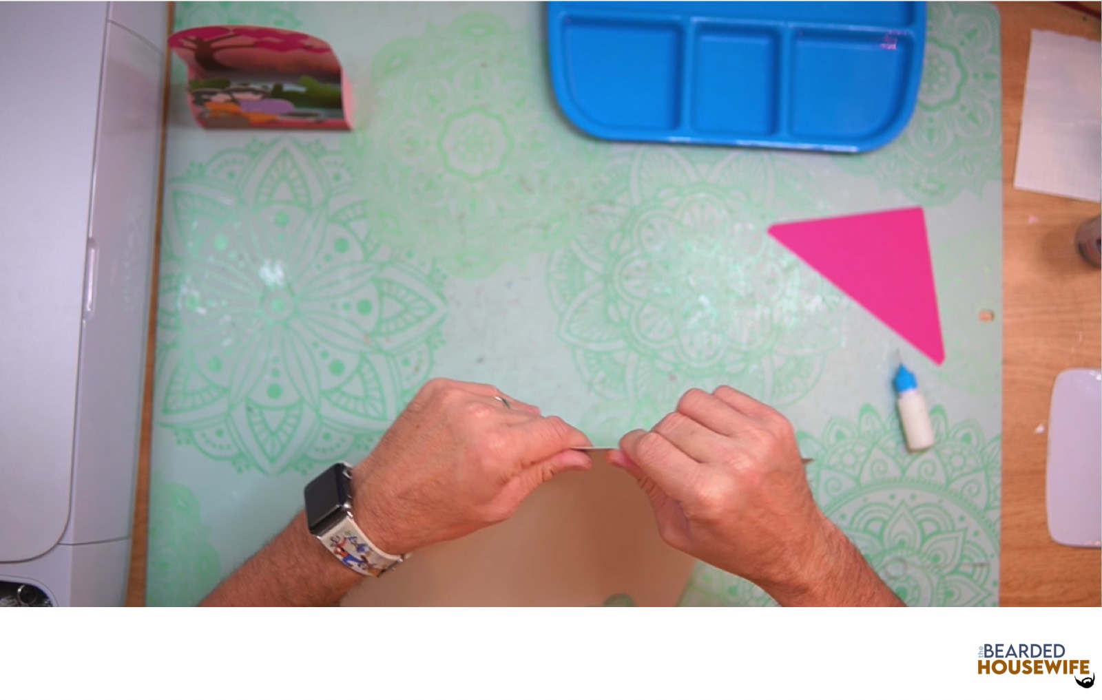 fold the envelope along the score lines