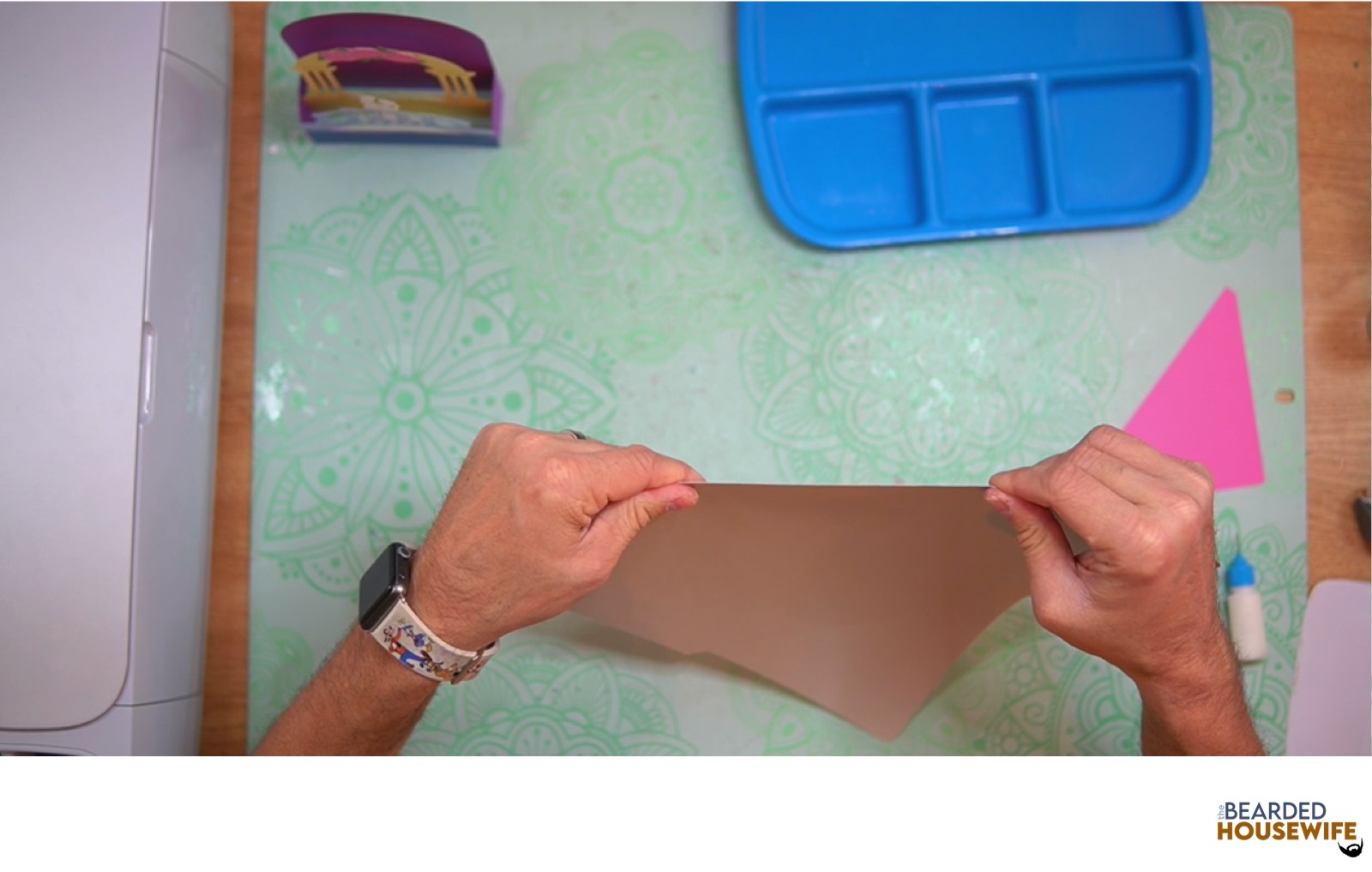 fold the envelope along the score lines