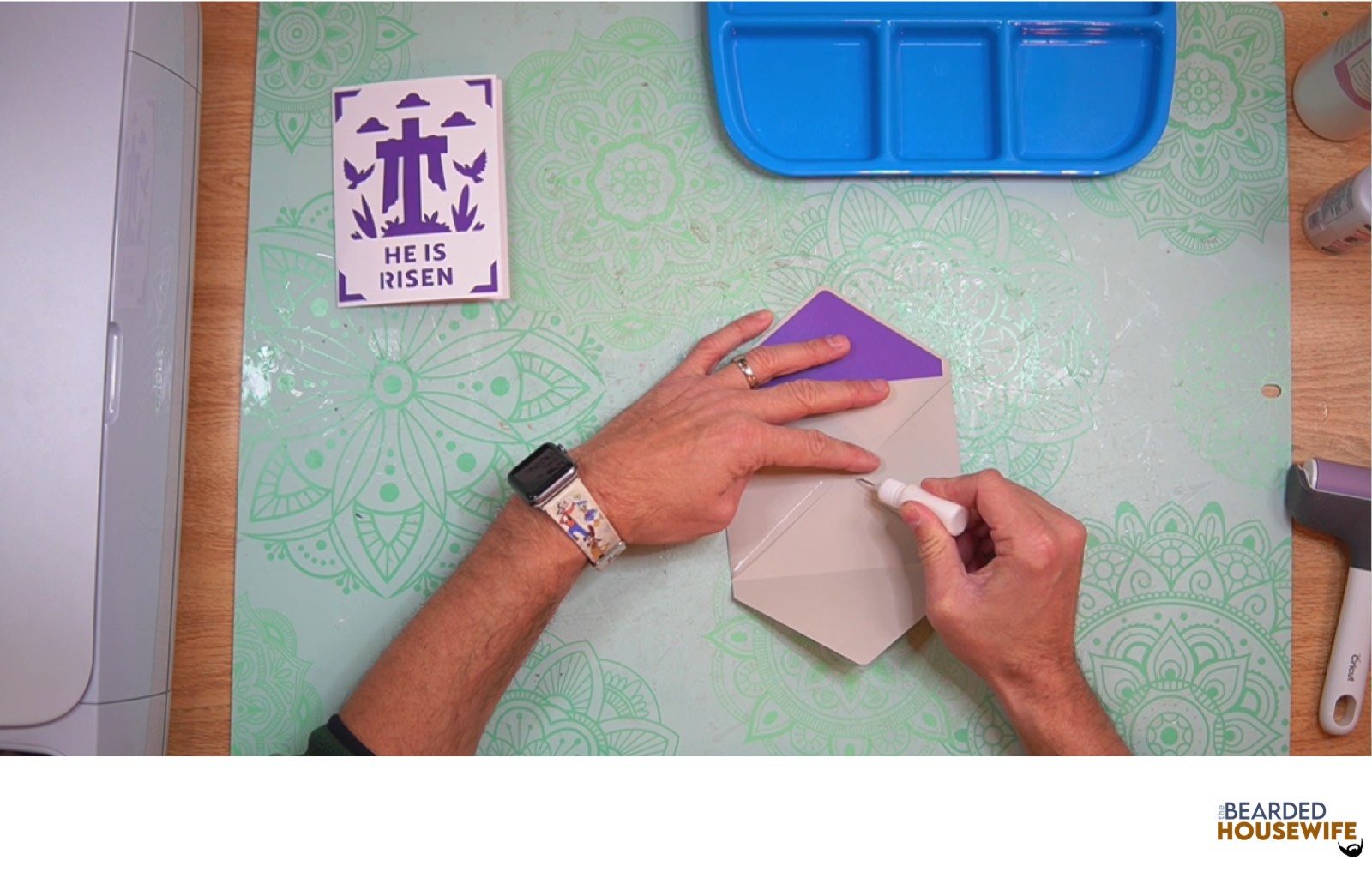 add glue to the bottom of the side flaps