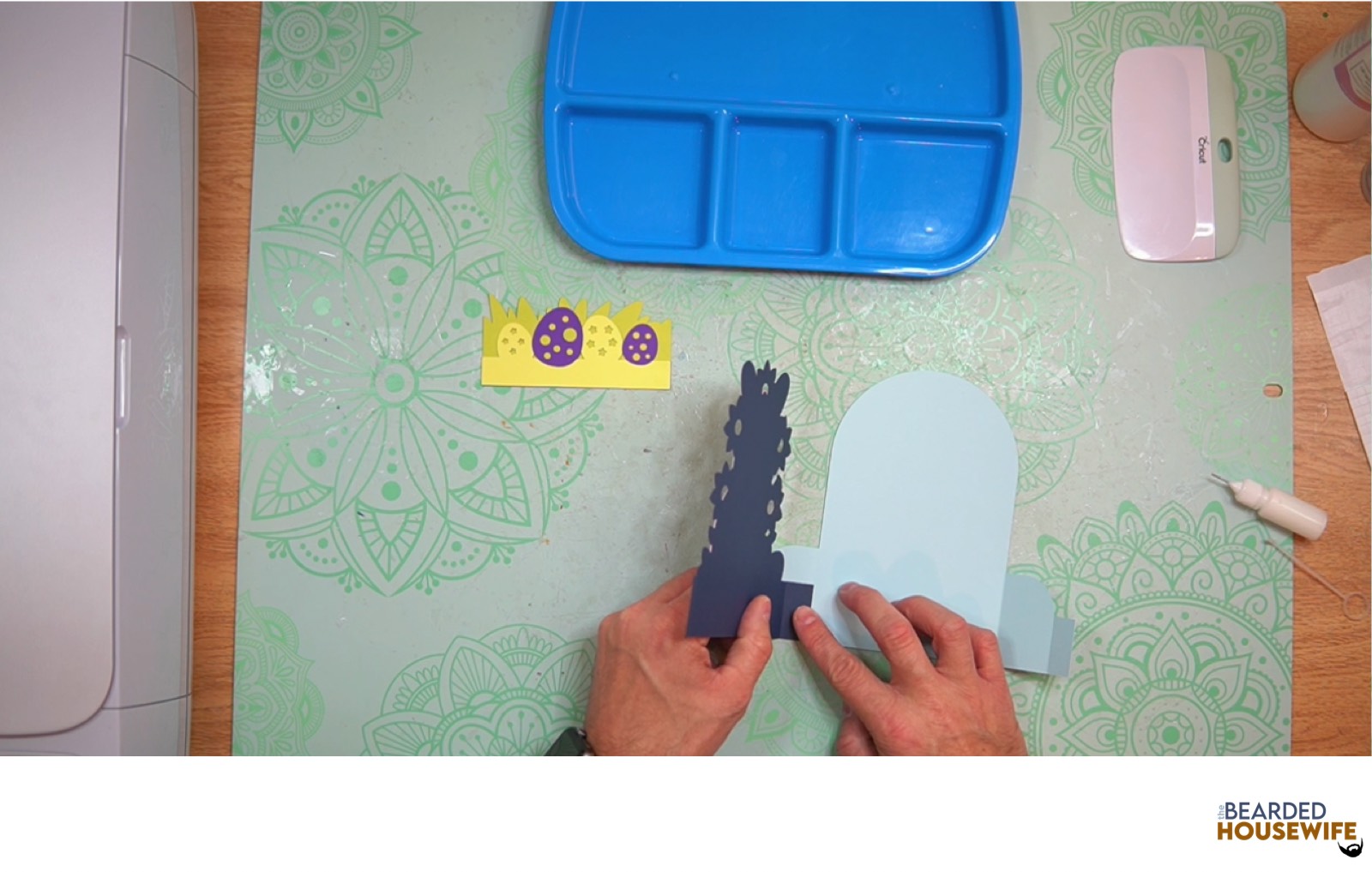 attach it to the left side o the card base