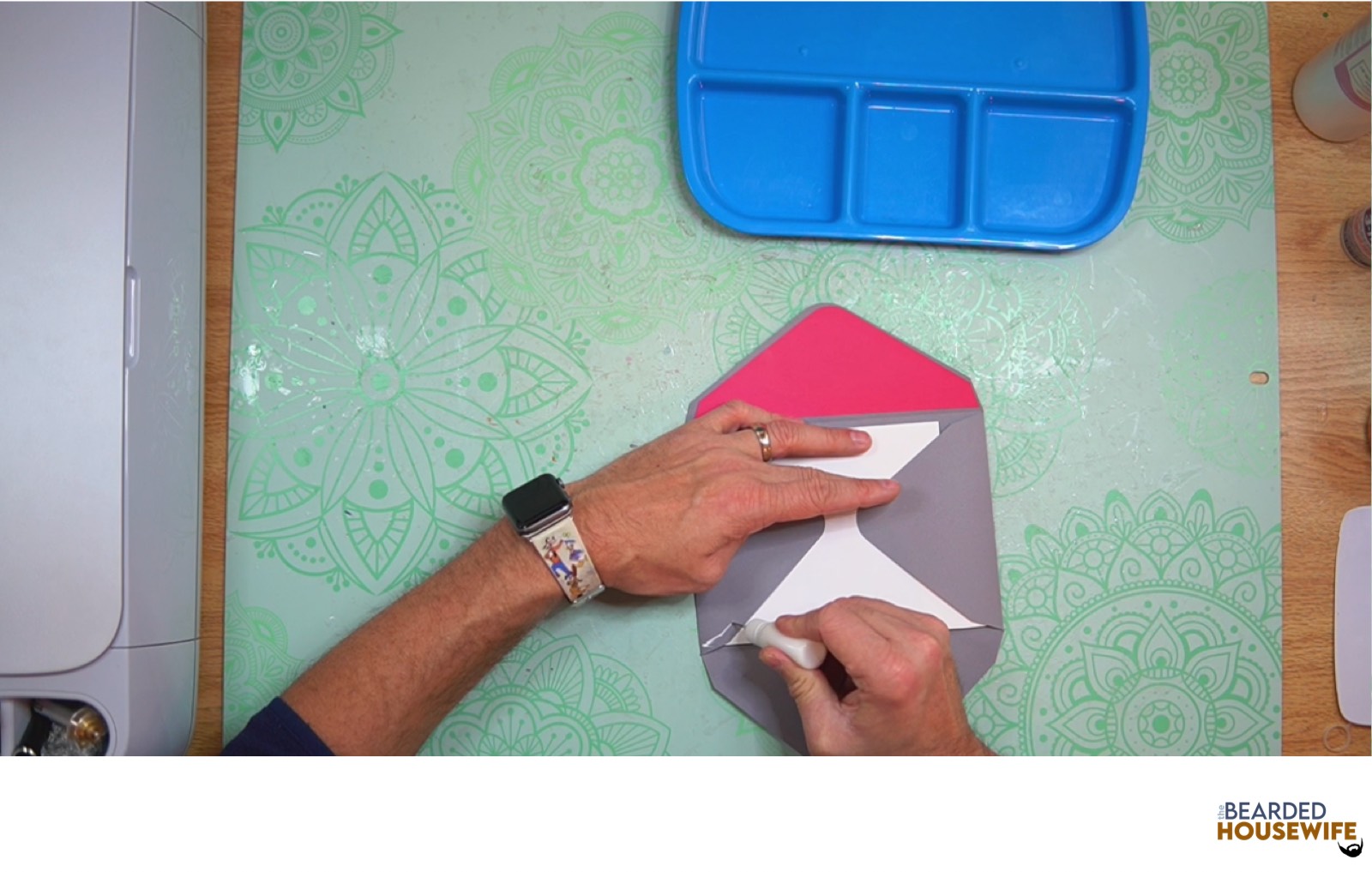 add glue to the bottom of the side flaps