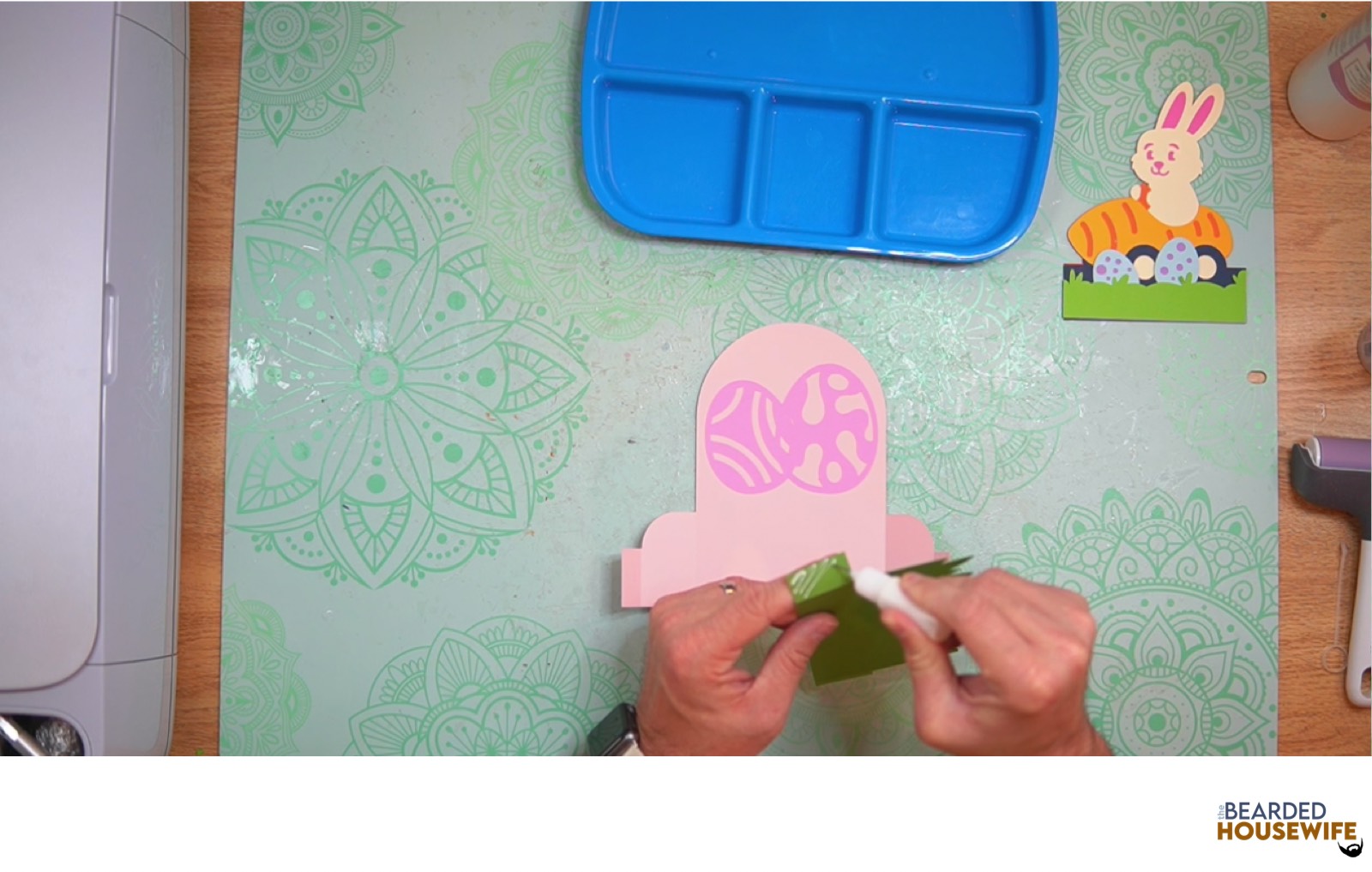 add glue to the left tab on the inside tab piece