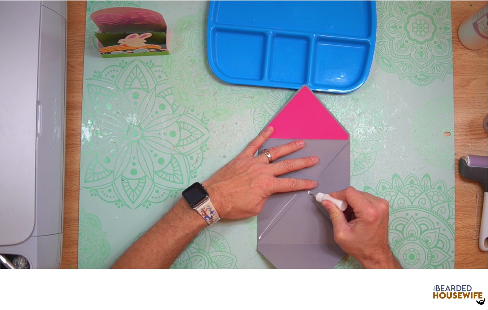 add glue to the bottom of the side flaps