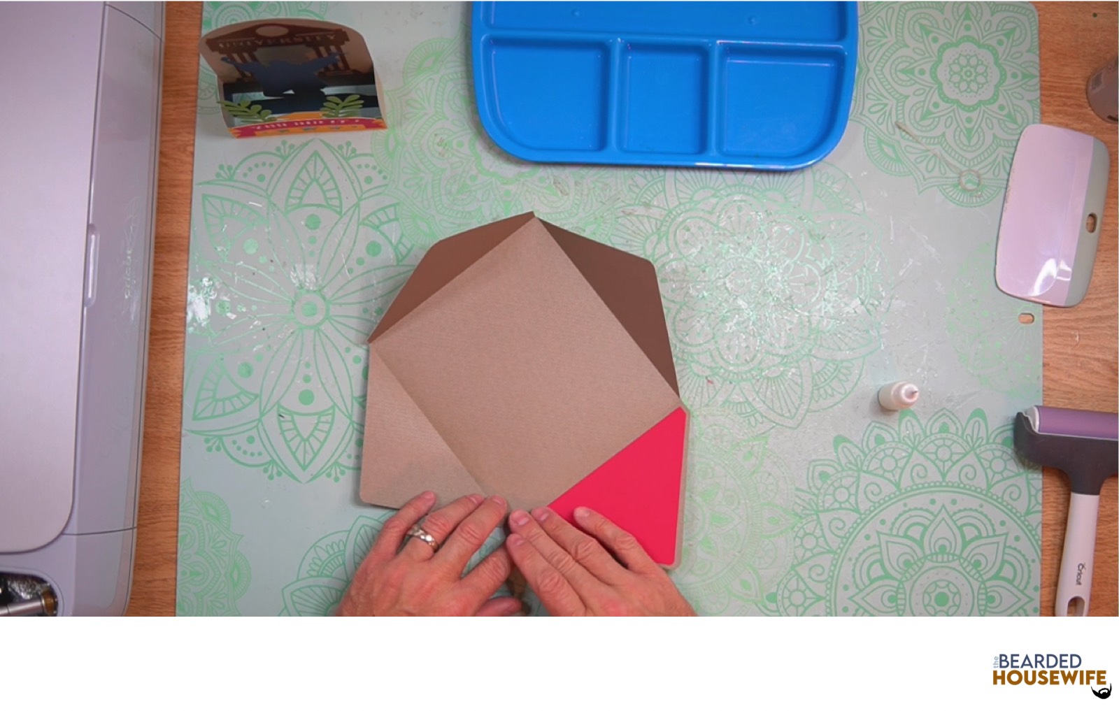 attach the inlay to the envelope