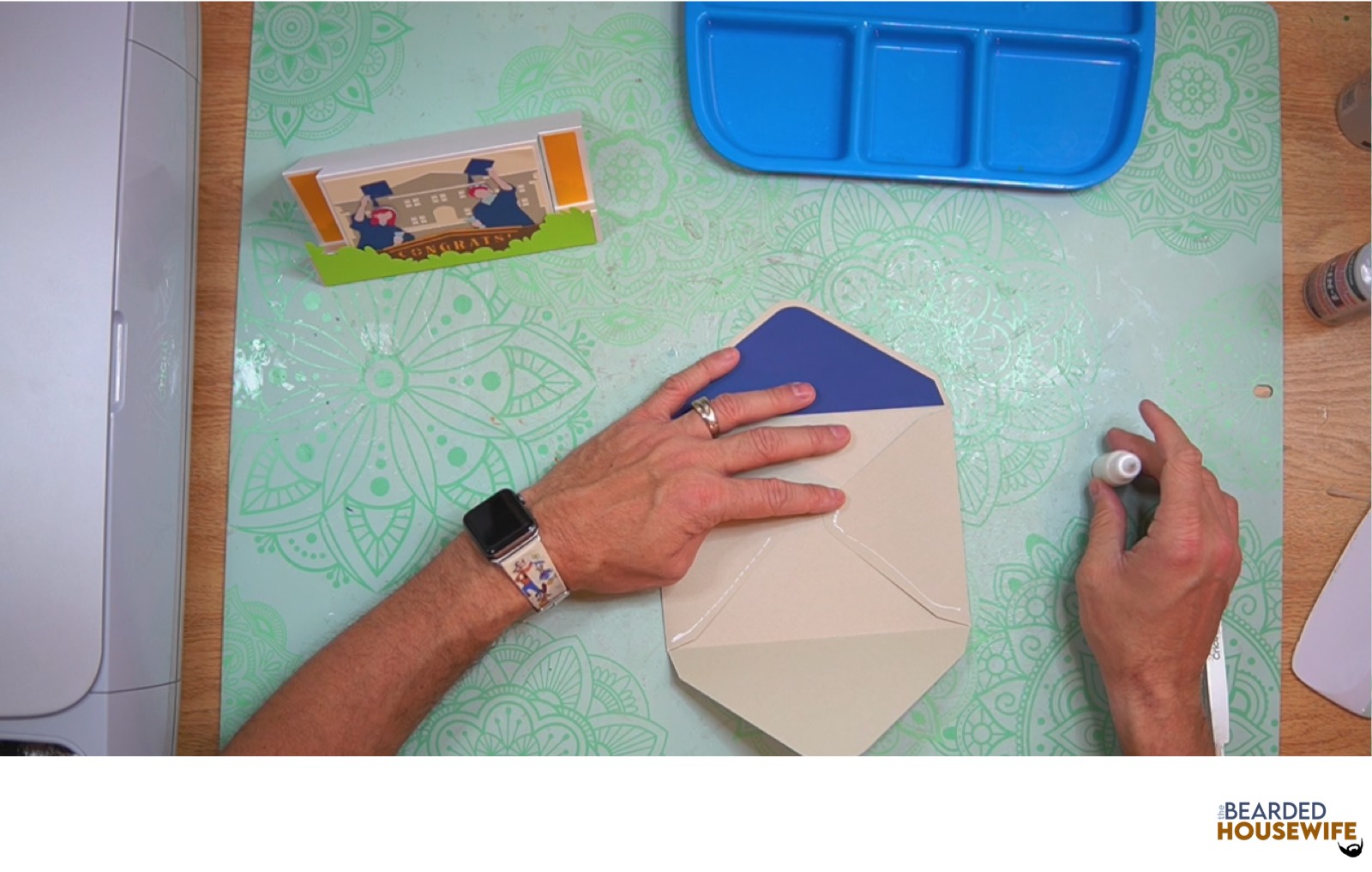 add glue to the bottom of the side flaps