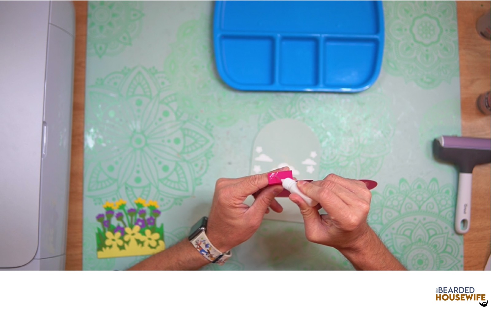add glue to the left tab