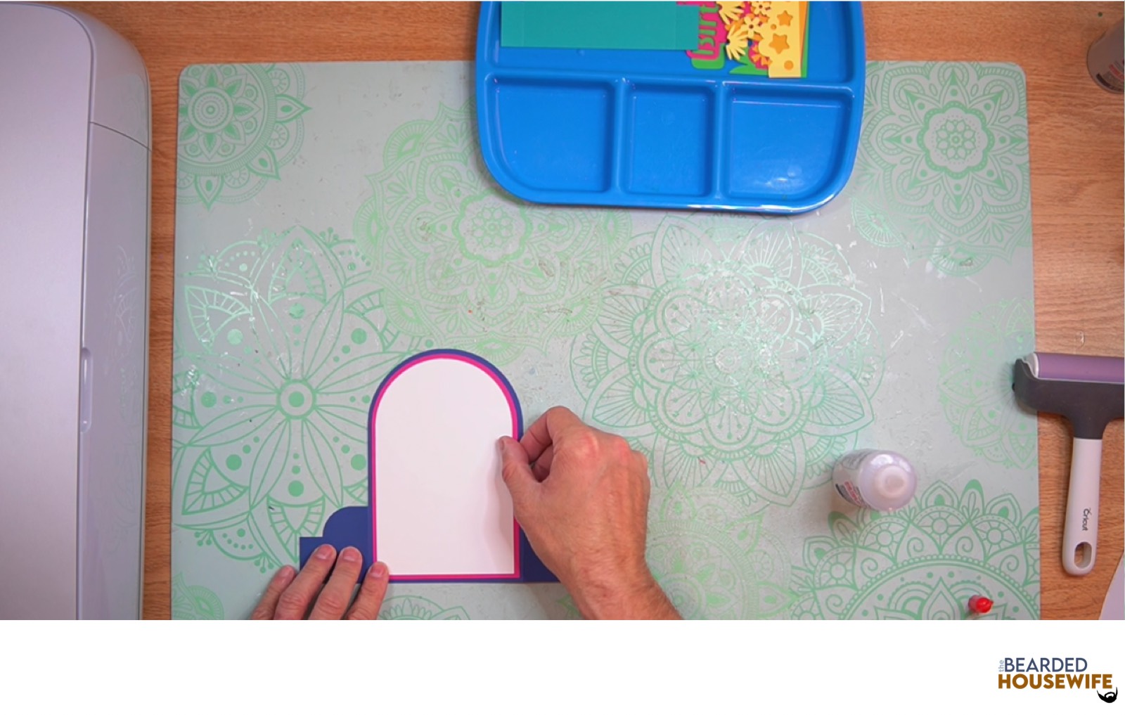 add the messaging panel to the back of the card