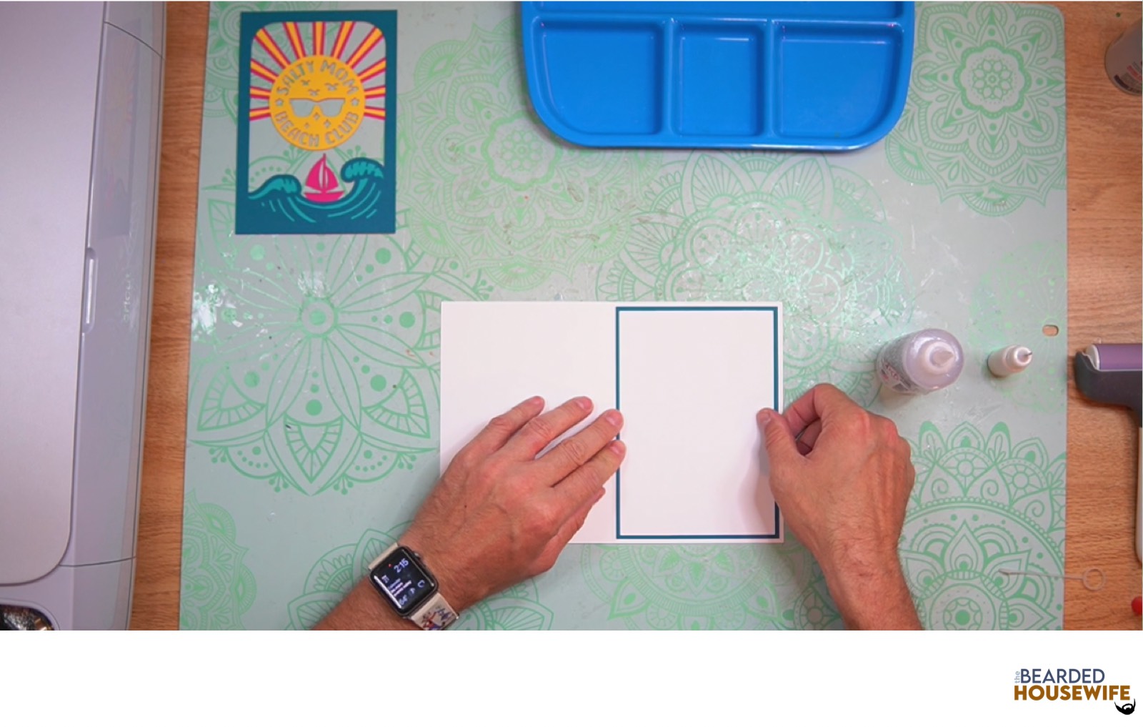 add the messaging panel to the inside of the card