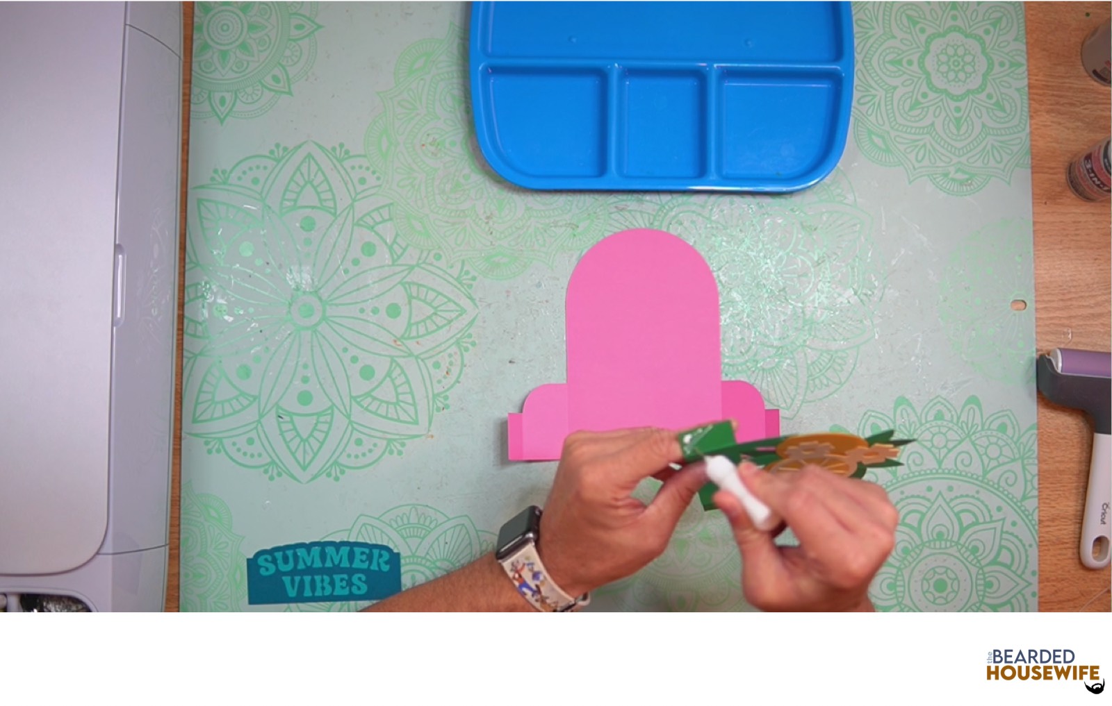 add glue to the left tab