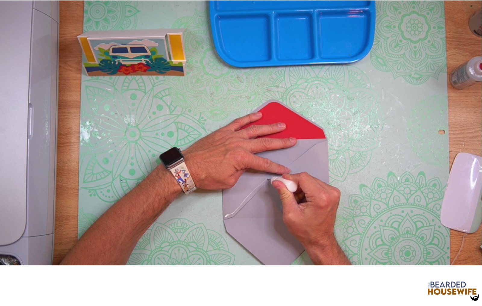 add glue to the bottom of the side flaps