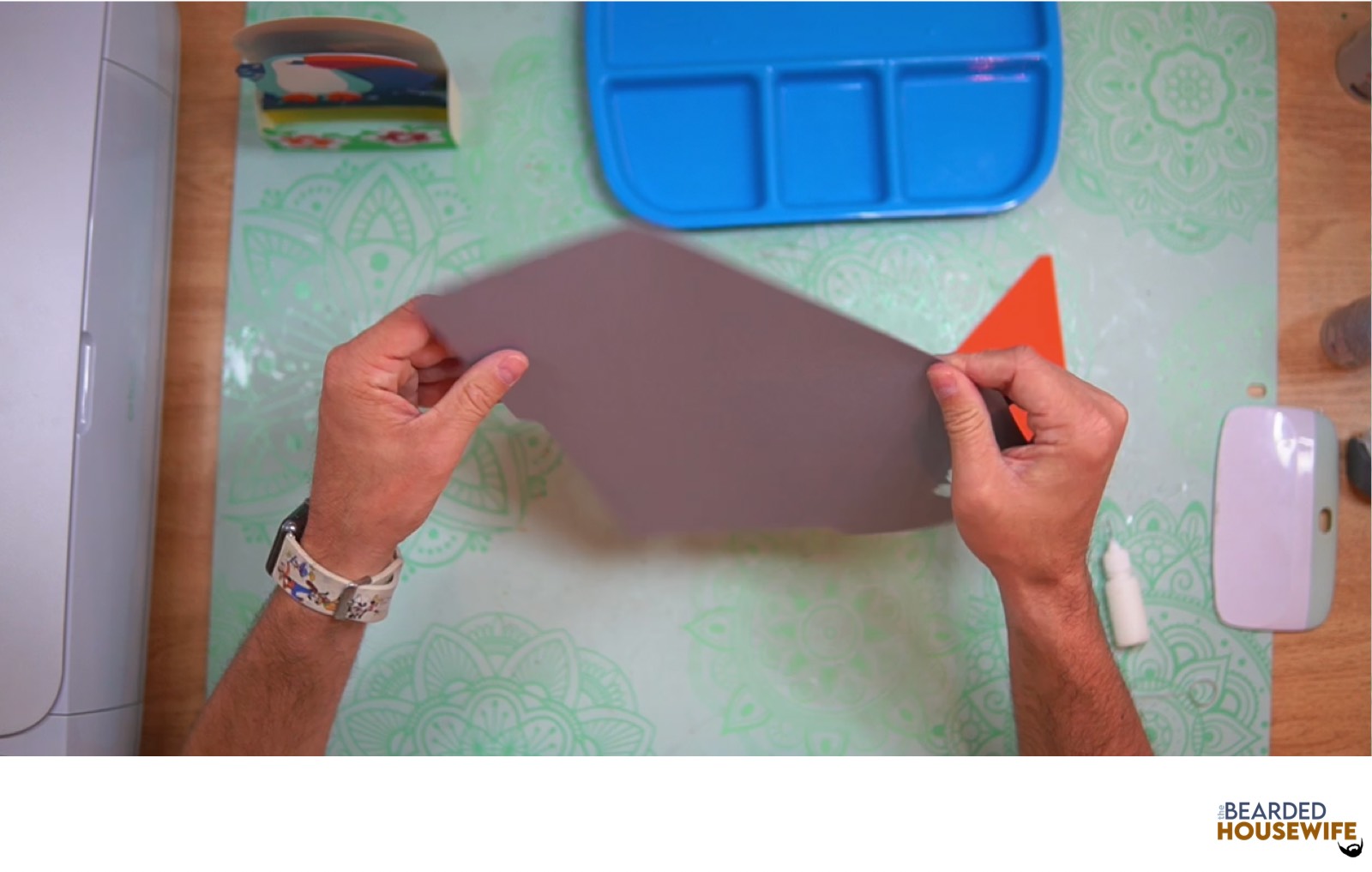 fold the envelope along the score lines