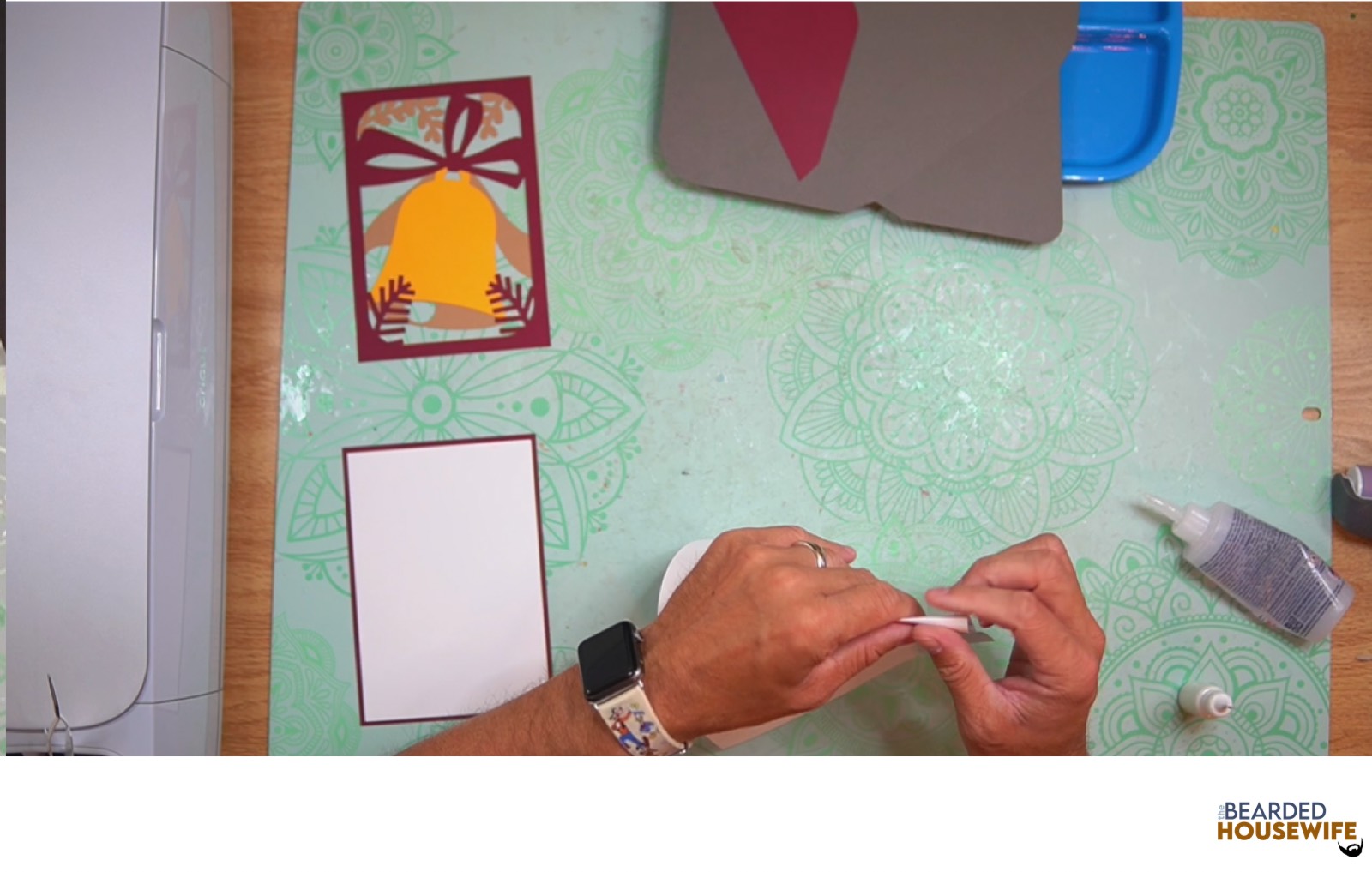 fold the card base