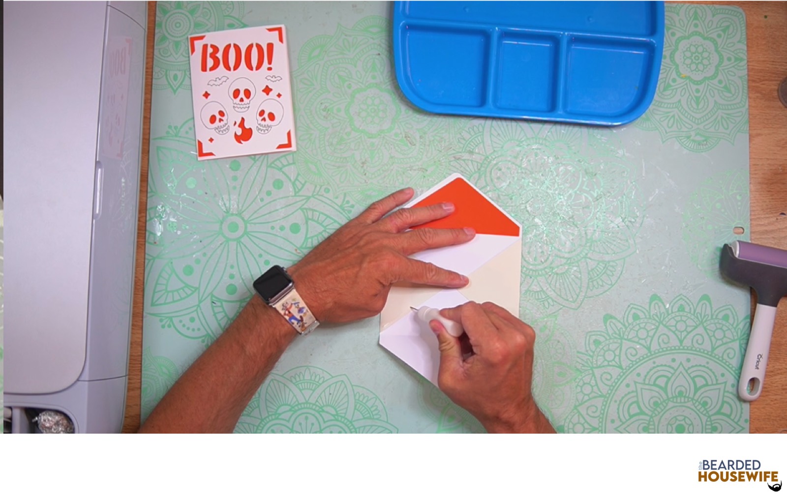 add glue to the bottom of the side flaps