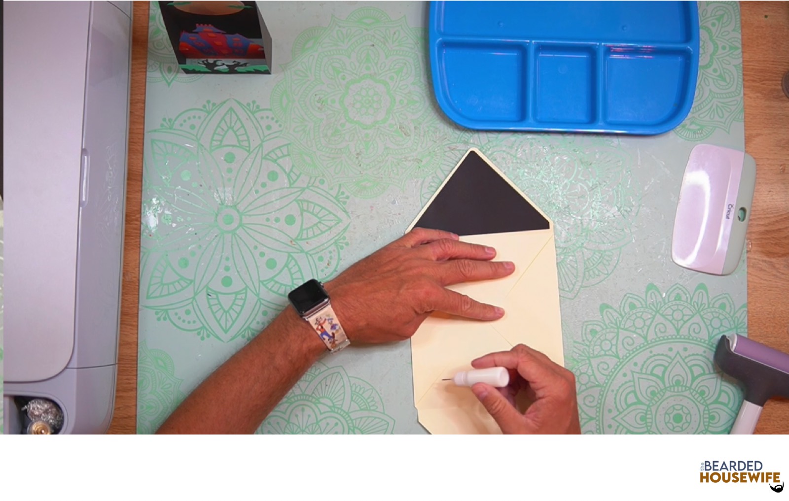 add glue to the bottom of the side flaps