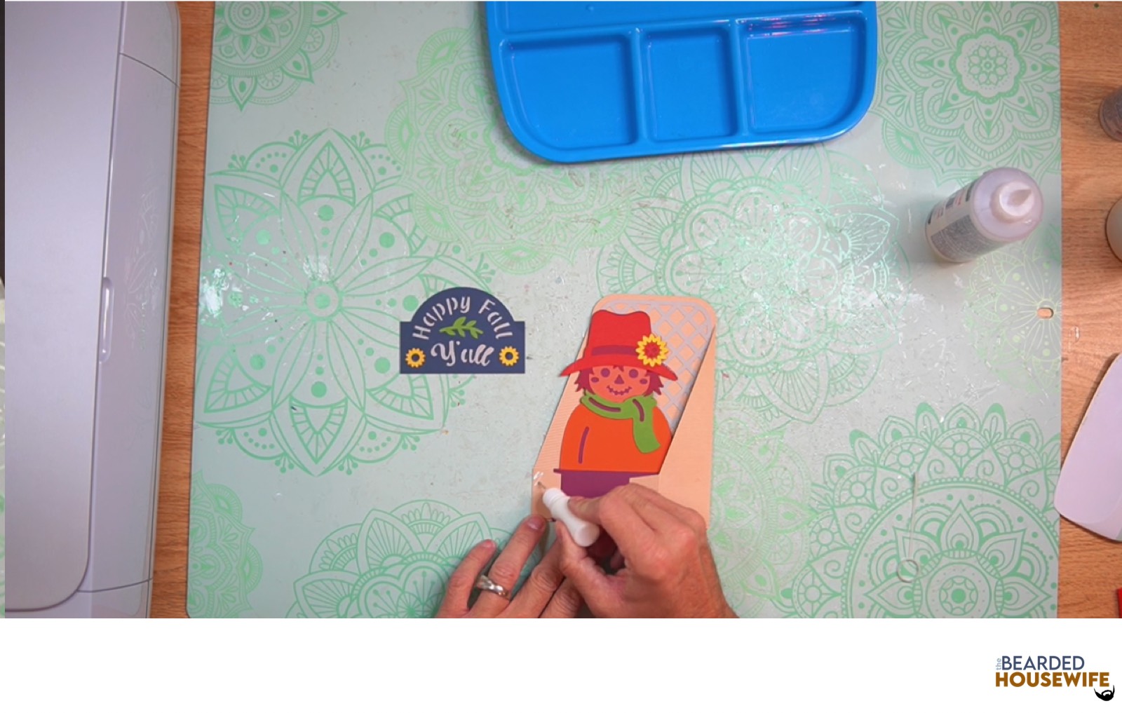 add glue to the front left tab